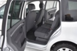 Volkswagen Touran, 2,0 TDI DSG,1.M,PDC,KRÁSNÝ!,