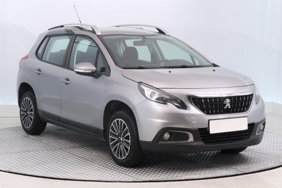 Peugeot 2008, 1.2 PureTechActive , ČR,1.maj, Serv