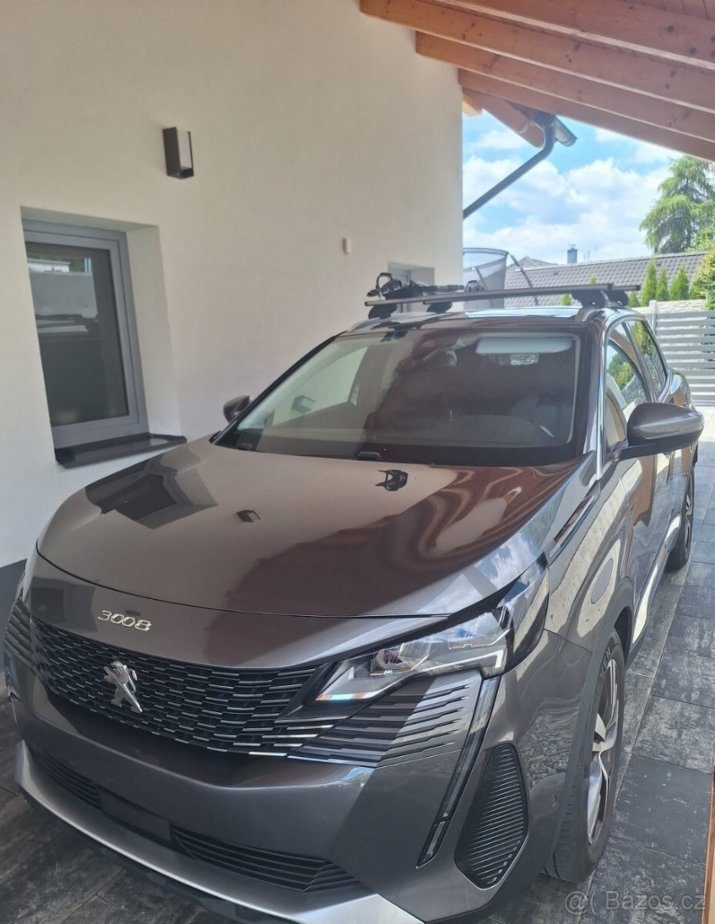 Peugeot 3008 1,2 Allure Pack Pure Tech 96 kw