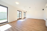 Pronájem moderního bytu 1+kk 51m2, předzahrádka, výtah garáž