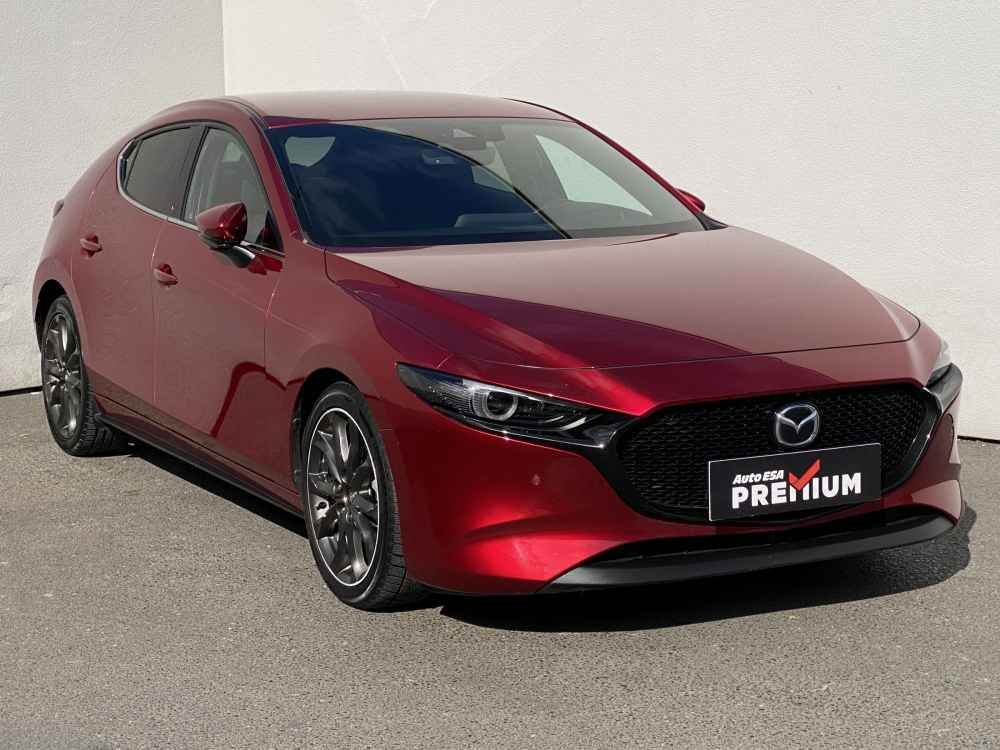 Mazda 3, 2.0i, 1.maj,ČR, AT, navi, hatchback,