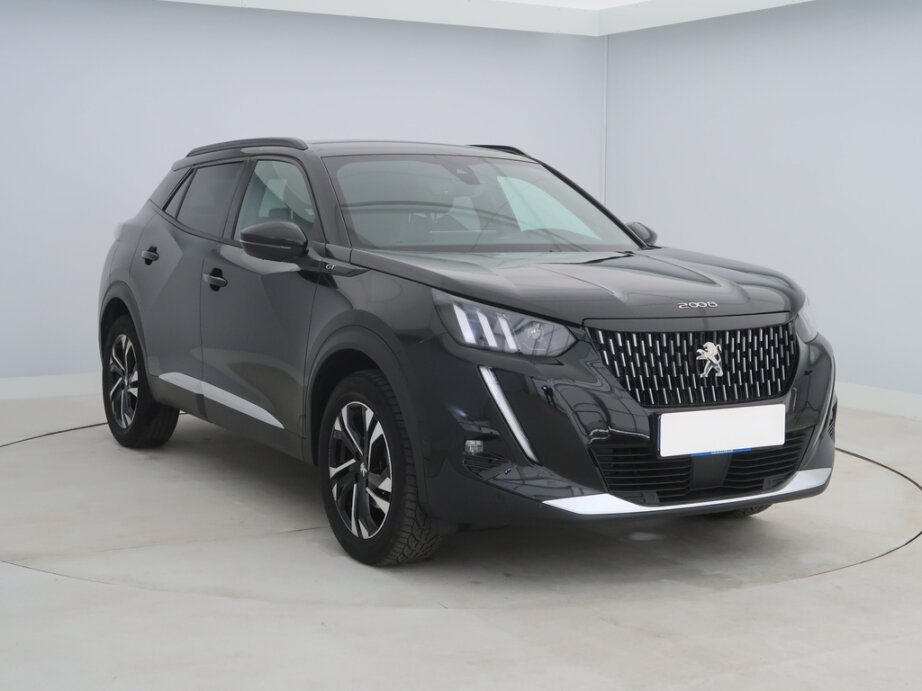 Peugeot 2008, 1.2 PureTechGT Line , ČR,1.maj, Serv