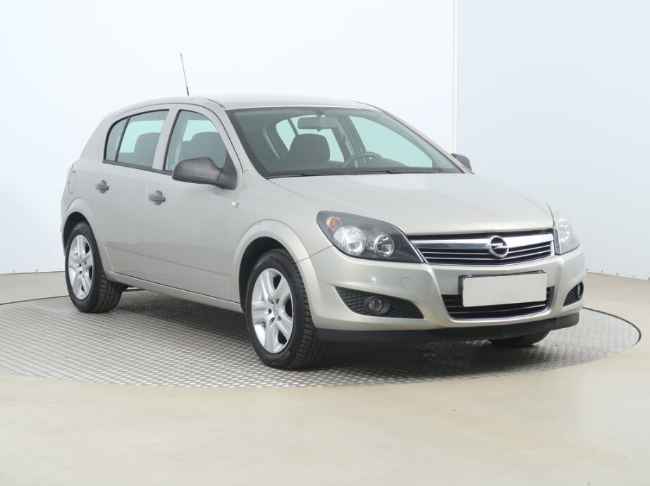 Opel Astra, 1.6 16V, ČR,2.maj, po STK, Klima,,