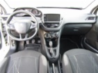 Peugeot 208, 1.2 VTi, AC, temp, hatchback, benzín