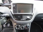 Peugeot 208, 1.2 VTi, AC, temp, hatchback, benzín