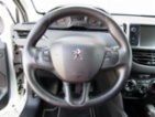 Peugeot 208, 1.2 VTi, AC, temp, hatchback, benzín