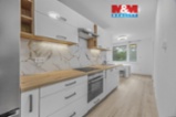 Pronájem bytu 2+1, 60 m², Chvaletice, ul. U Kulturního domu