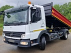 Mercedes Atego 918 třístranný vyklápěč