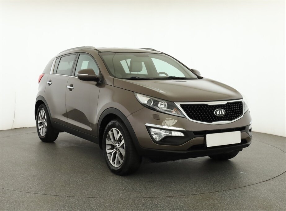 Kia Sportage, 1.6 GDI, Serv.kniha, Kůže, Navi,,