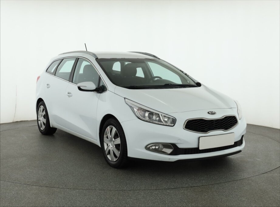 Kia Ceed, 1.6 CRDi, ČR,2.maj, Serv.kniha, Navi,,