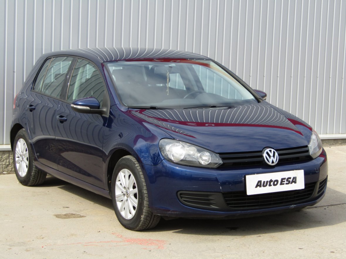 Volkswagen Golf, 1.2TSi, 1.maj,ČR, hatchback,