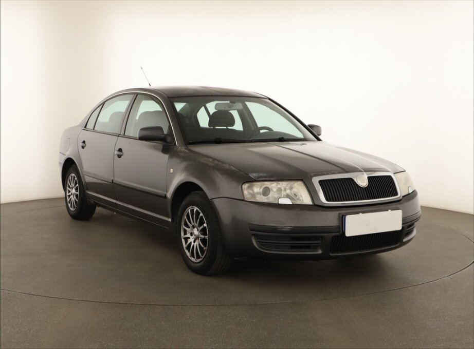 Skoda Superb, 1.8T, nová STK, Klima,, Sedan/Saloon