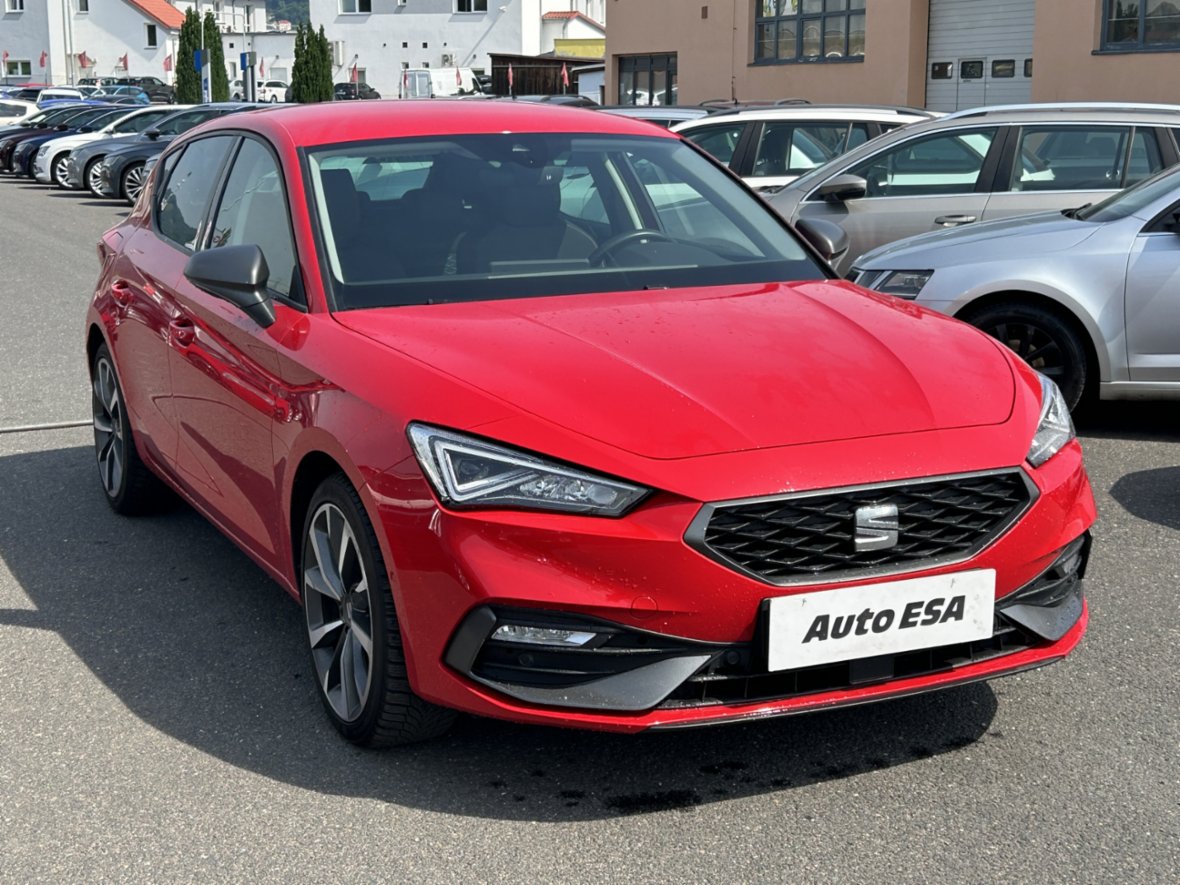Seat Leon, 1.5 TSi FR, ČR, LED, navi, hatchback,