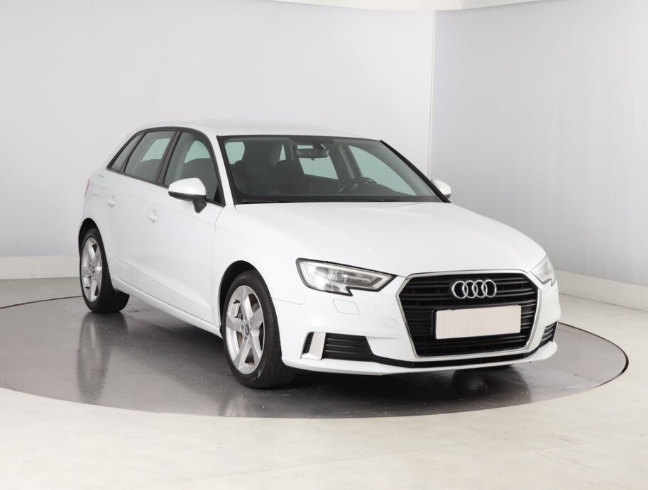 Audi A3, 1.6 TDI, Xenony, Klima, Park. senzory,