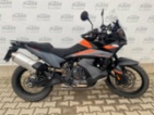 KTM 890 Adventure, silniční enduro