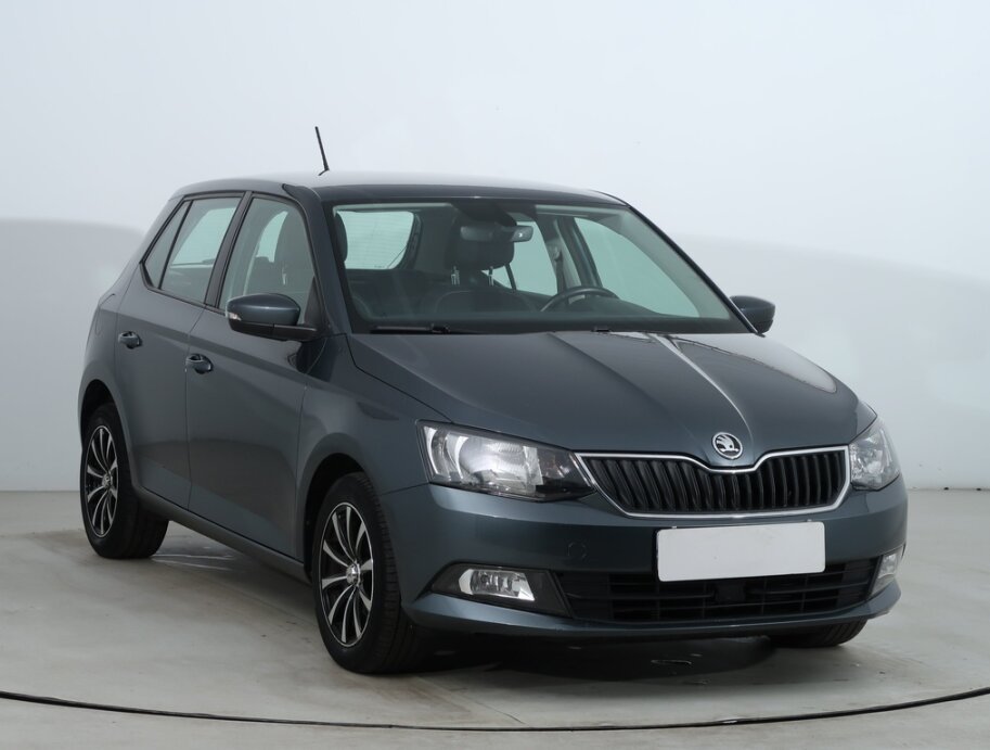 Skoda Fabia, 1.0 TSI, Serv.kniha, Park. senzory,,