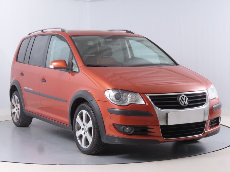 VW Touran, 2.0 TDICross , Automat, Eko.zaplacen,,