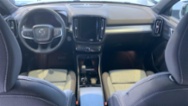 Volvo XC40, PLUS DARK, B4 FWD, 145+10 kW /, SUV,