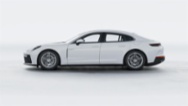 Porsche Panamera, 4 E-Hybrid, limuzína, hybridní -