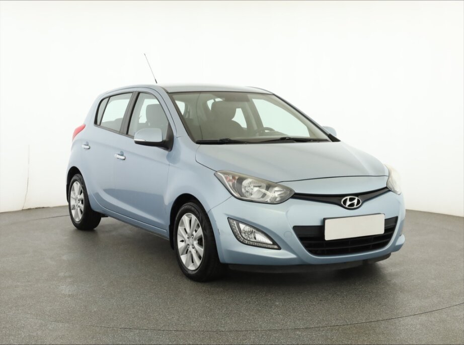 Hyundai i20, 1.2, Serv.kniha, Klima, Tempomat,,