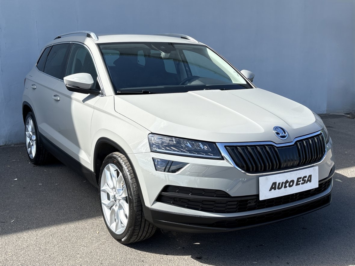 Škoda Karoq, 4x4 2.0TDi, ČR, DSG, SUV, nafta