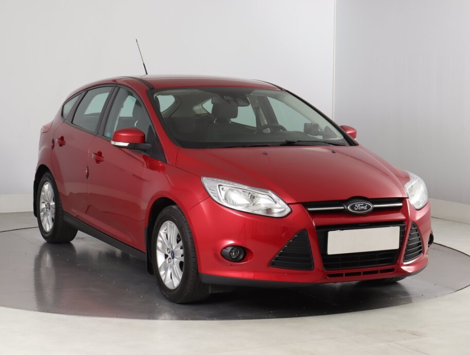 Ford Focus, 1.0 EcoBoostTitanium , ČR,1.maj,,