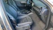 Volvo XC40, ULTIMATE DARK, B4 FWD, 145+10, SUV,