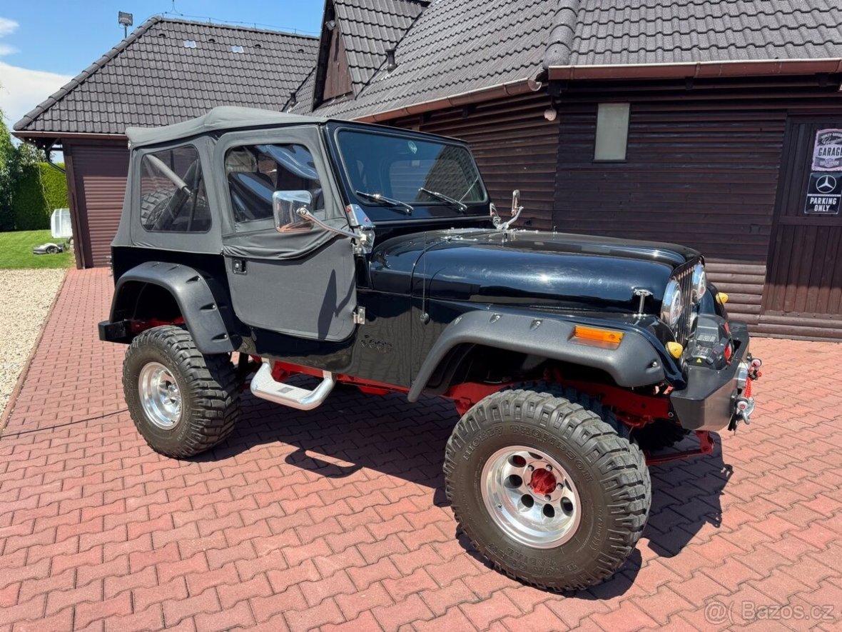 Jeep Ostatní 4,2   CJ7