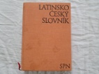 Latinsko český slovník