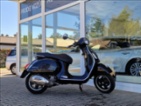 Vespa, skútr