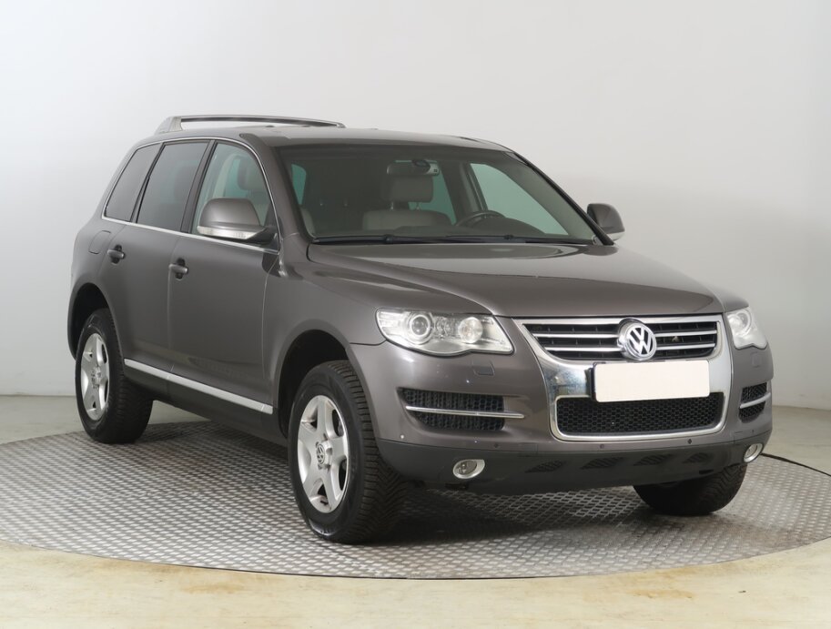 VW Touareg, 3.0 V6 TDI, 4X4, Automat, Kůže, Navi,,
