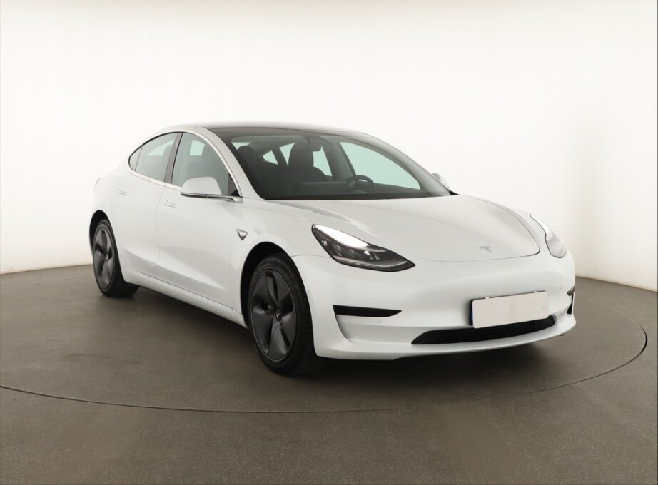 Tesla Model 3, Std Range Plus 52kWh, SoH 82%,,