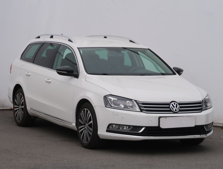 VW Passat, 2.0 TDIBusiness , Automat, Navi,, Combi