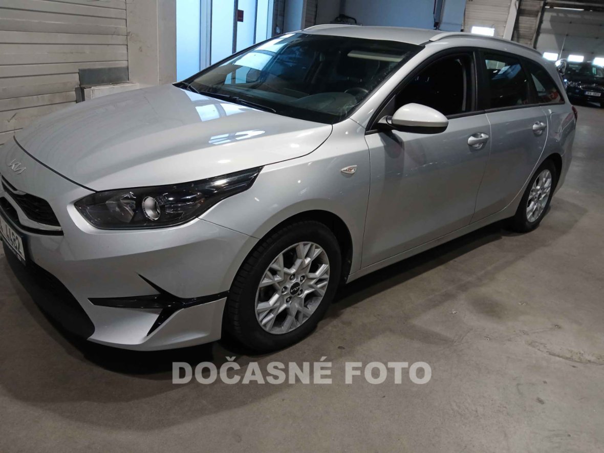 Kia Ceed, 1.5, 1.maj,ČR, servis.kniha, kombi,