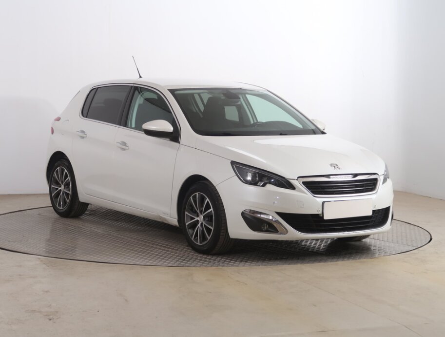 Peugeot 308, 1.6 BlueHDiAllure , ČR,2.maj, Serv