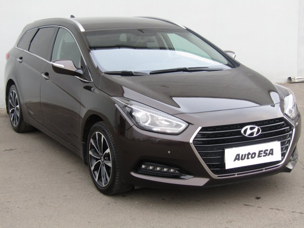 Hyundai I40, 1.6i, xenon, AC, kombi, benzín