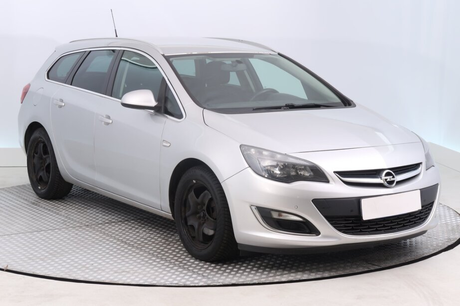 Opel Astra, 1.7 CDTI, Serv.kniha, po STK, Tažné,,