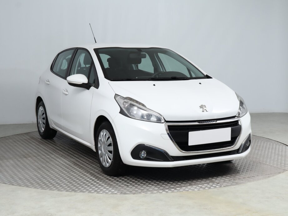 Peugeot 208, 1.2 PureTech, ČR,2.maj, Klima,,