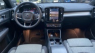 Volvo XC40, CORE, B3 FWD, 120+10 kW / 163+, SUV,