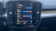 Volvo XC40, CORE, B3 FWD, 120+10 kW / 163+, SUV,
