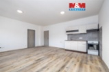 Pronájem bytu 2+kk, 57 m², Radnice, ul. Na Potocích