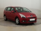 Peugeot 5008, 1.6 HDiAccess , Automat, 7 míst,,