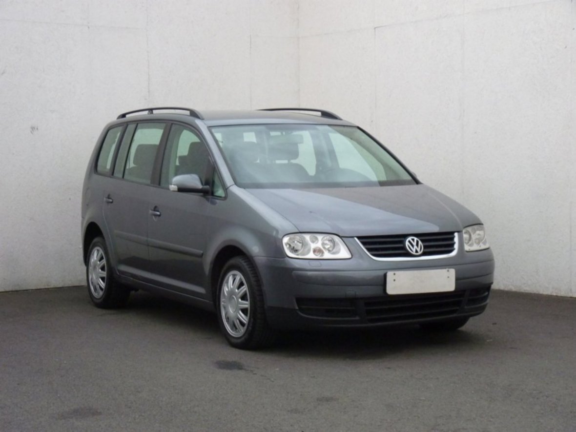 Volkswagen Touran, 1.9 TDi, ČR, autoAC, temp, MPV,