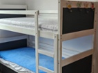 Dětská palanda + 2x matrace + 4x prostěradla
