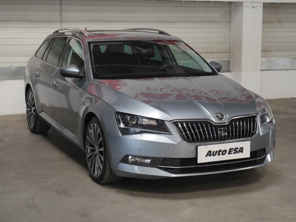 Škoda Superb III, 4x4 2.0 TDi L&K, ČR, L&K, kombi,