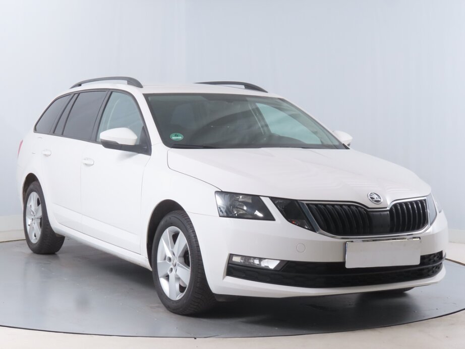Skoda Octavia, 1.5 TSI, ČR,2.maj, Tempomat,, Combi