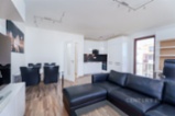 2KK 70 m2 ve viladomě, 8 990 000 Kč