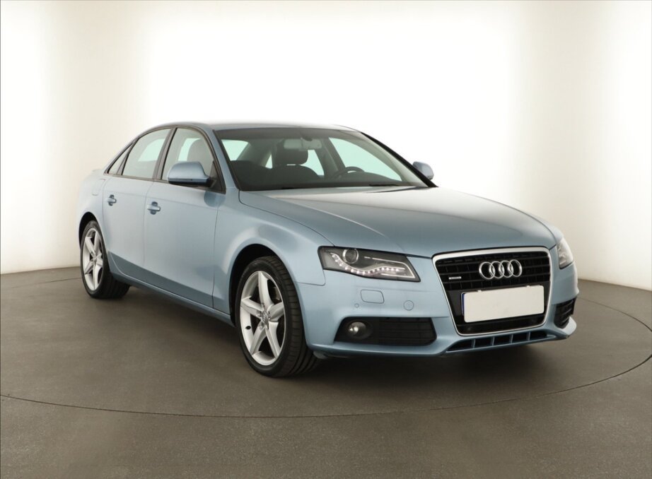 Audi A4, 3.2 FSI, 4X4, Navi, Xenony, Klima,,