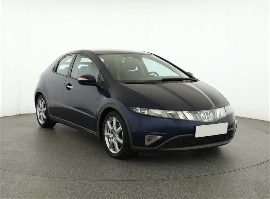 Honda Civic, 1.8, ČR,2.maj, Serv.kniha, Klima,,