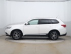 Mitsubishi Outlander, 2.2 DI-D, 4X4, 7 míst, Navi,